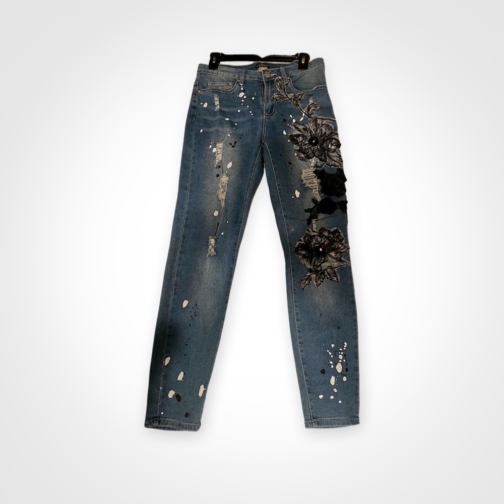 Venus embroidered pants